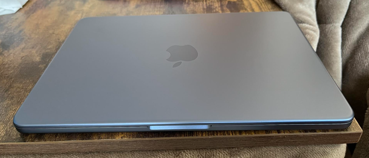 MacBook Neo（256GB）レビュー：9万円台で激変したブログ執筆環境と