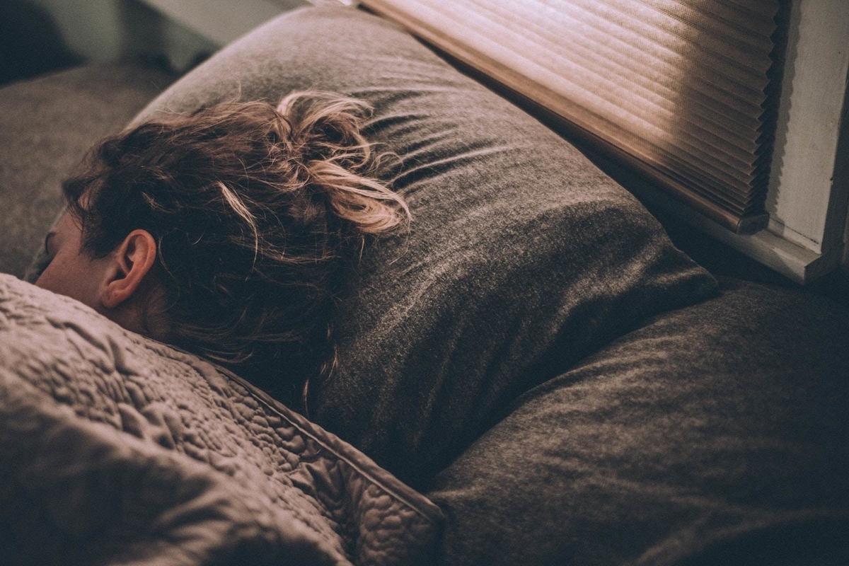 【筋トレ効率化】睡眠不足は筋トレを効果を下げる事を学ぶ
