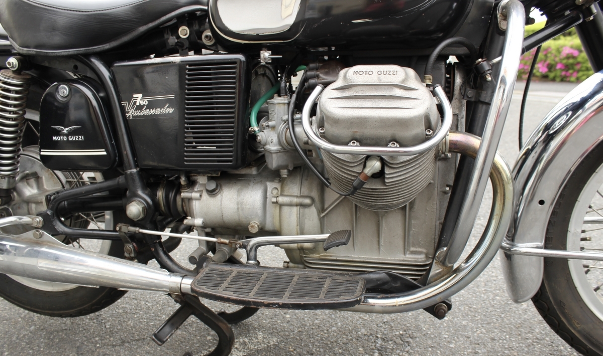 Moto Guzzi V750 Ambassador 入荷。 - Bat Motorcycles Italian