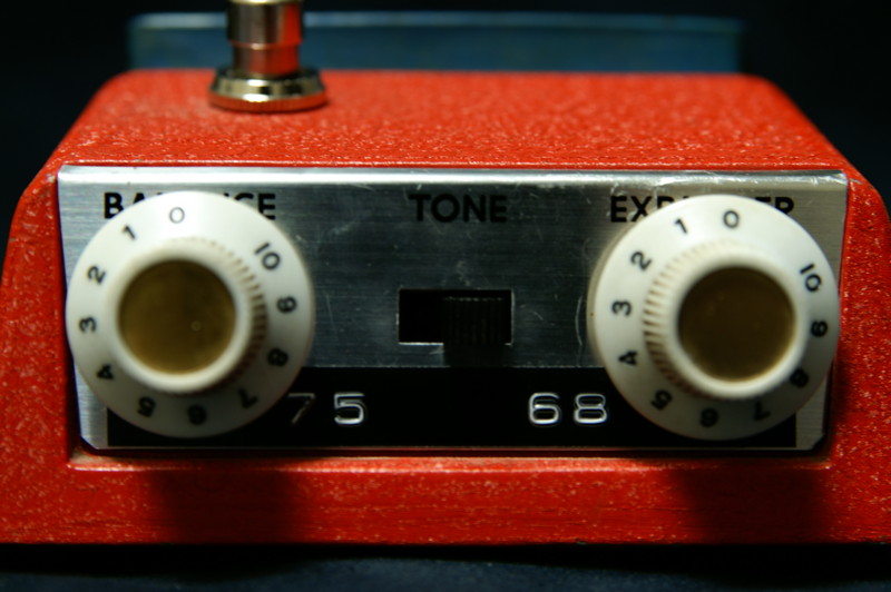 【激レア】UNIVOX SUPER FUZZ 80's ヴィンテージファズ動作済 激レア】UNIVOX SUPER FUZZ 80's ヴィンテージファズ動作済