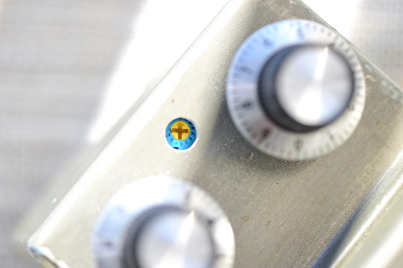 ARBITER FUZZ FACE CLONE - エフェクター写真館