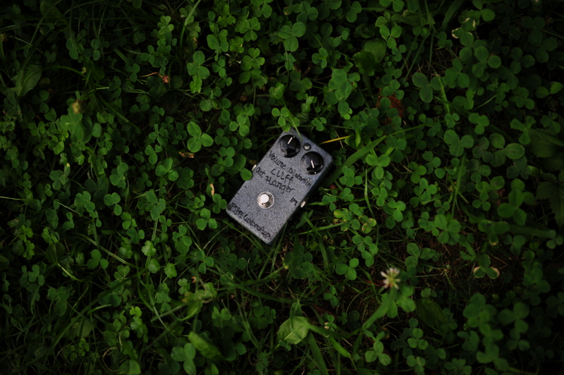 BJFE Cliff Hanger - エフェクター写真館