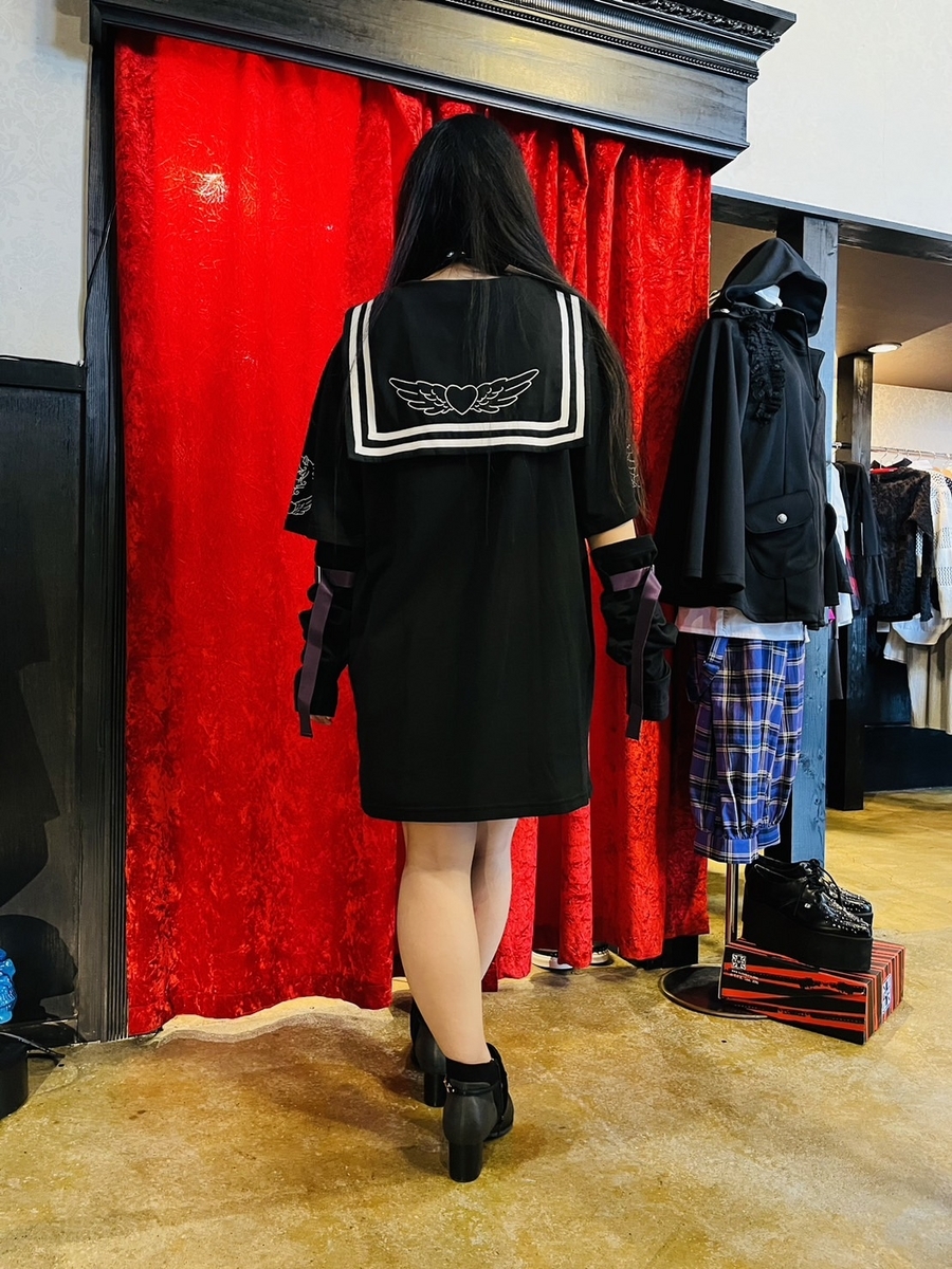 入荷が止まらない⚠ ＃あと47日 - BitchGoldLabelの日記