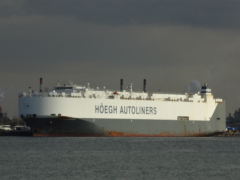 HOEGH LONDON