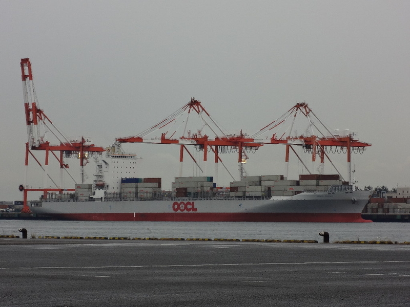 OOCL BUSAN