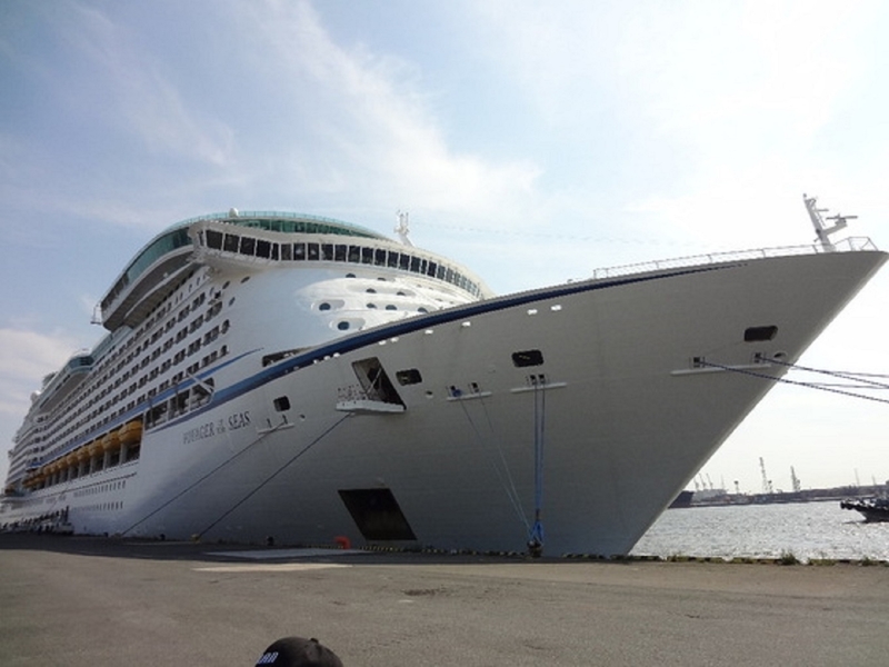 VOYAGER OF THE SEAS 4