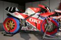 [バイク]2007年鈴鹿８耐　リバイバル展示のOKIホンダ91RVF750