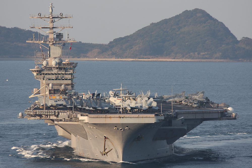 米海軍 CVN 68 航空母艦 ニミッツ チャレンジ 個別「[艦船]2008年2月11日 佐世保に入港する空母ニミッツUSS Nimitz