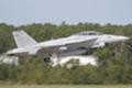 [飛行機]2006年９月22日　NASオシアナを離陸するVFA-41のF/A-18F(NH104/Bu.No.166459)