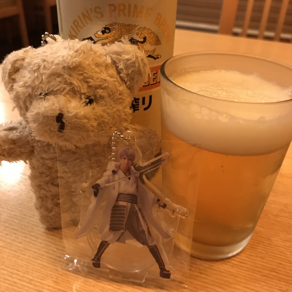 葵咲本紀鶴丸アクスタとビール