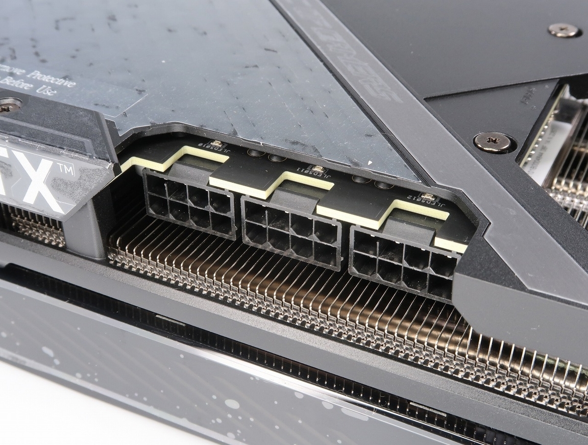 ロマン極める者へ】ASUS社「ROG-STRIX-RTX3090-O24G-GAMING」を ロマン極める者へ】ASUS社「ROG-STRIX-RTX3090-O24G-GAMING」を