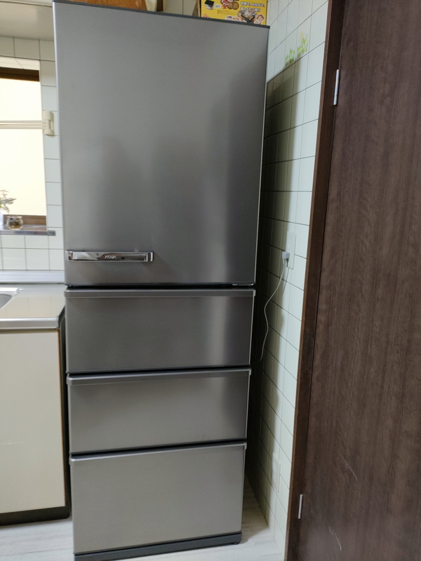冷蔵庫が突然故障！全然冷えなくなって、私がやった対処法。 - 50代で