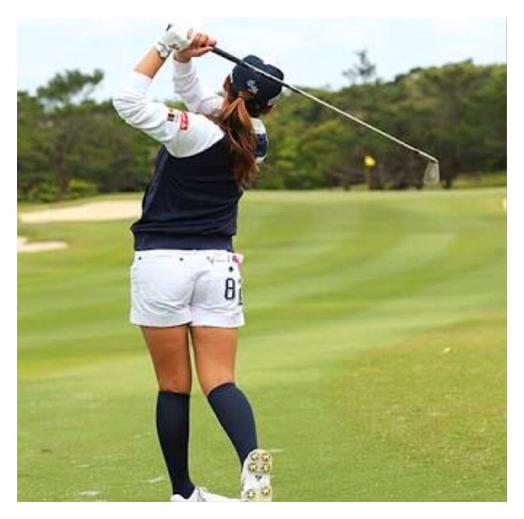 練習 たったこれだけで アイアンが真っ直ぐ飛ぶ自宅練習方法 現役キャディー ゴルフコーチ もん