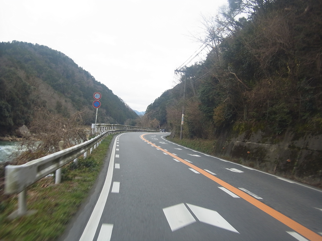 f:id:CAAD9-6:20181231233235j:plain f:id:CAAD9-6:20181231233235j:plain