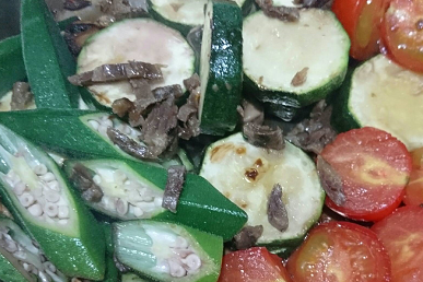 食 楽しまにゃ