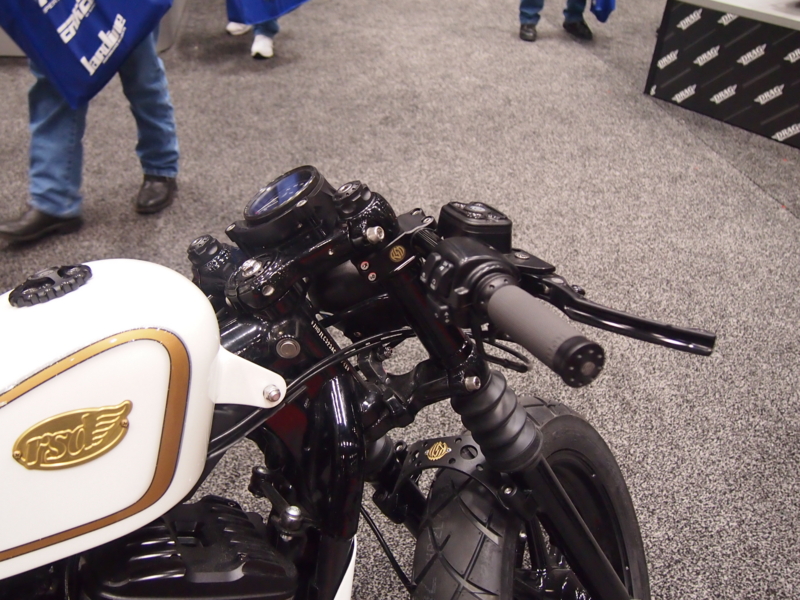 f:id:CHICS:20130204012738j:image:w640