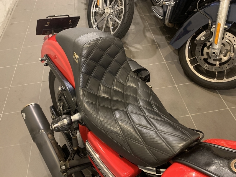 カスタムシート Corbin Lucky Daves - CHICS blog