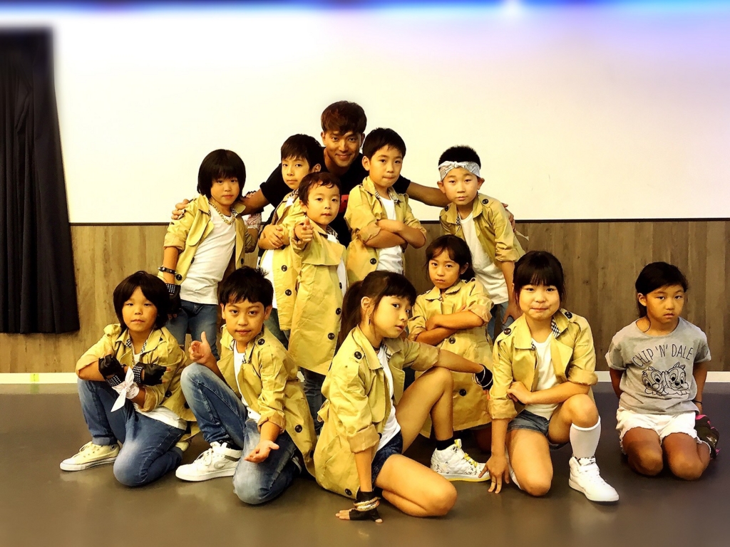 f:id:CLOUDNINE:20160804185412j:plain f:id:CLOUDNINE:20160804185412j:plain