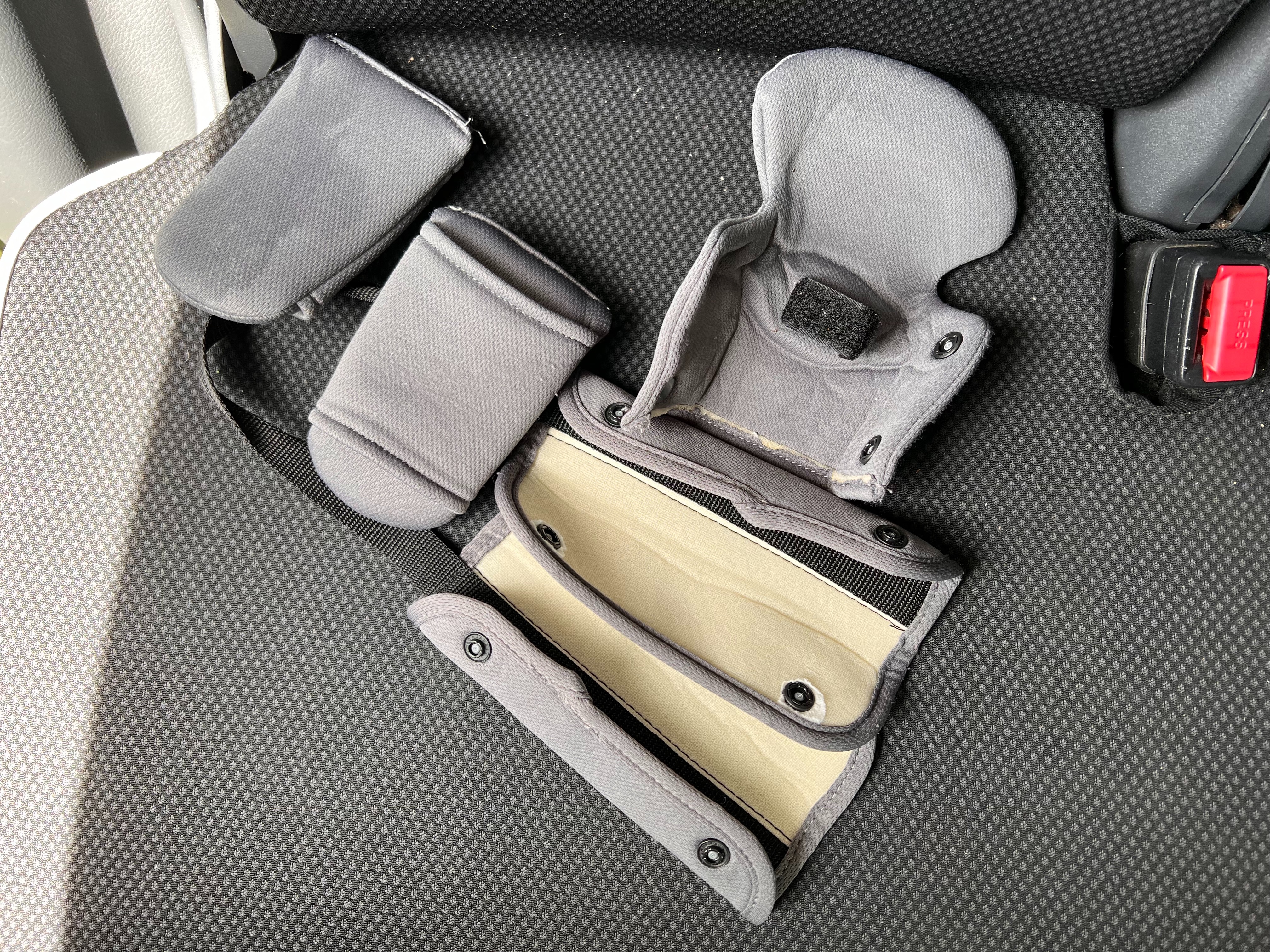 【カバー洗濯済み】Aprica ディアターン プラス ISOFIX AB カバー洗濯済み】Aprica ディアターン プラス ISOFIX AB