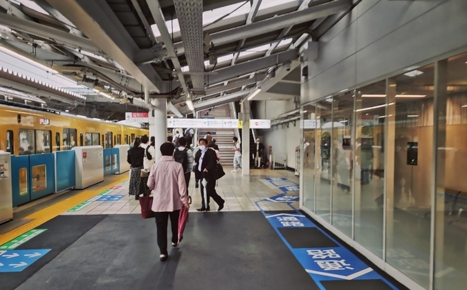 所沢駅1番ホーム