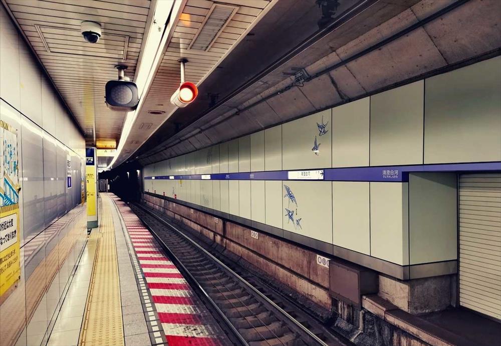 清澄白河駅 半蔵門線ホーム