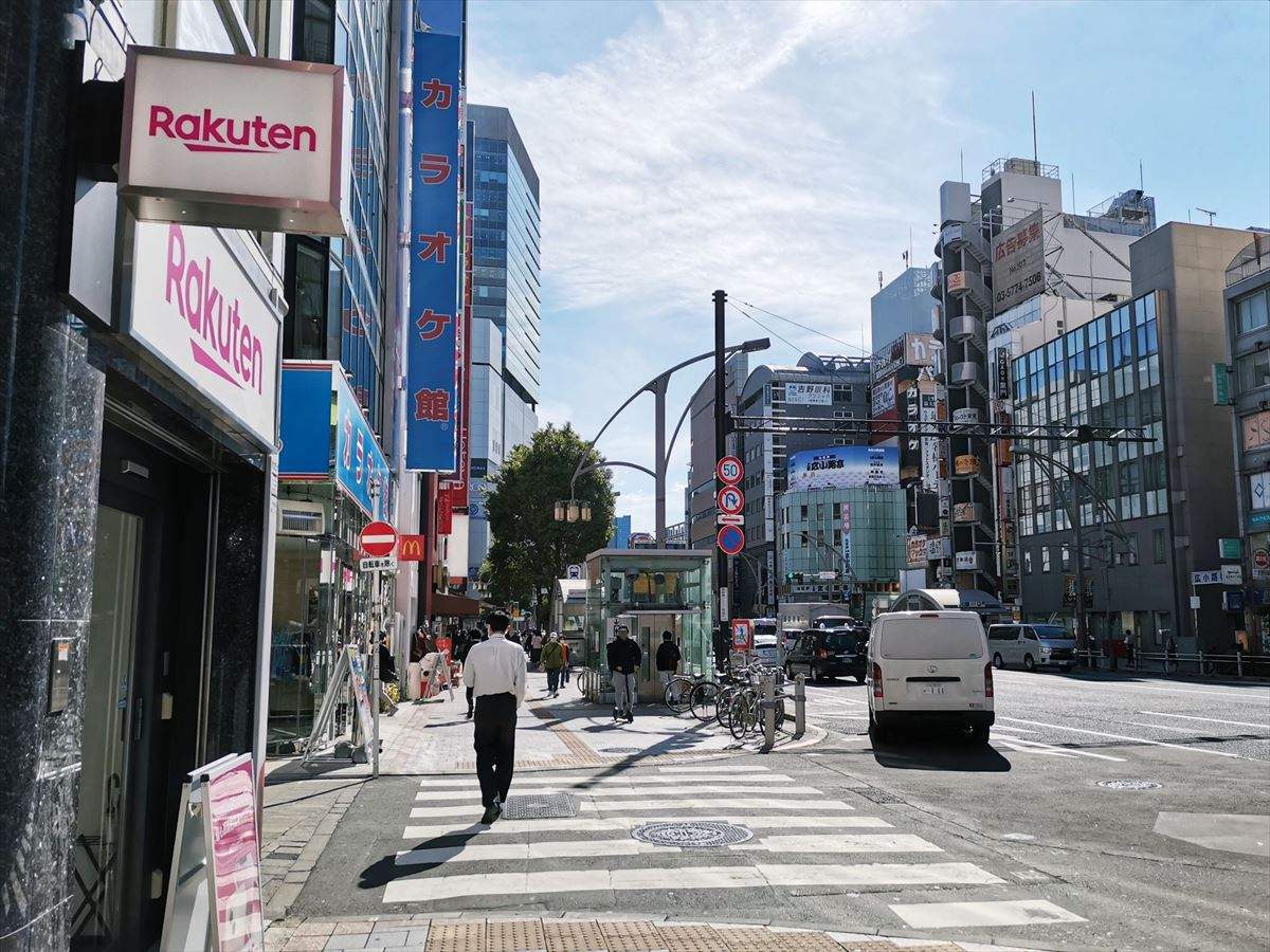 上野御徒町駅/上野広小路駅 A5出入口周辺の風景