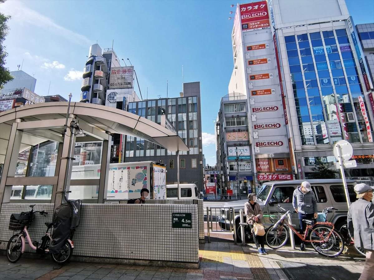 上野御徒町駅/上野広小路駅 A5出入口周辺の風景