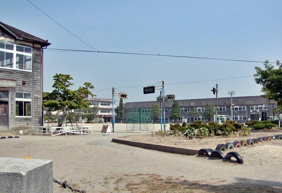 古川第一小学校（木造校舎）