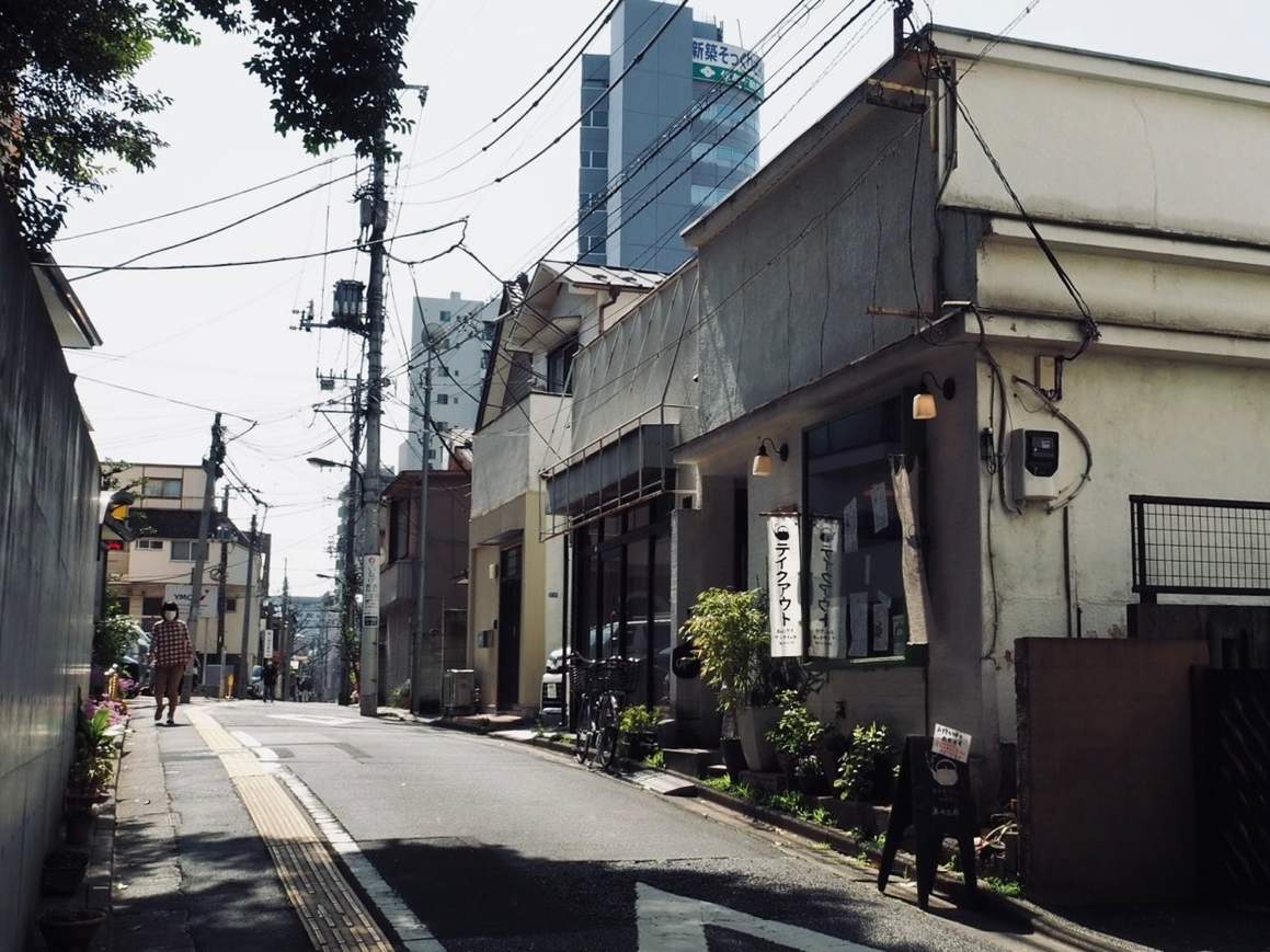 西早稲田駅周辺の風景