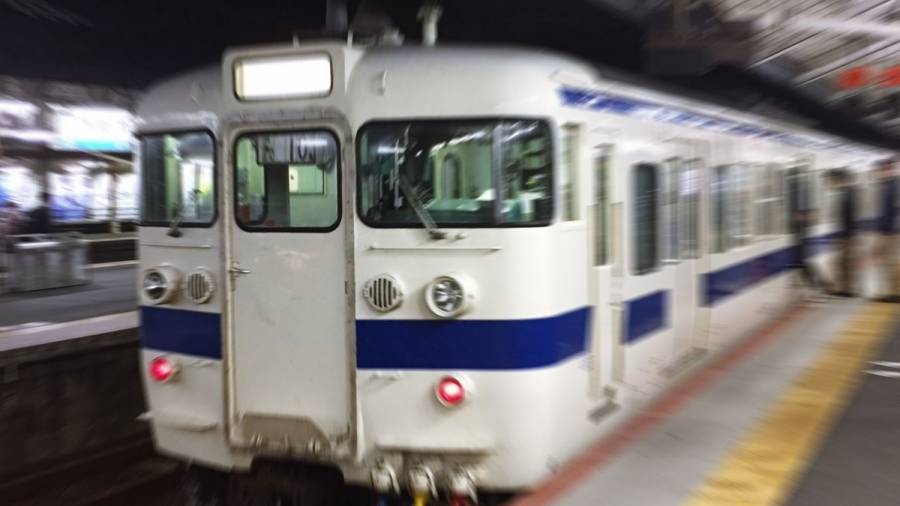 下関駅で撮影した415系電車【門司のデッドセクションについても解説