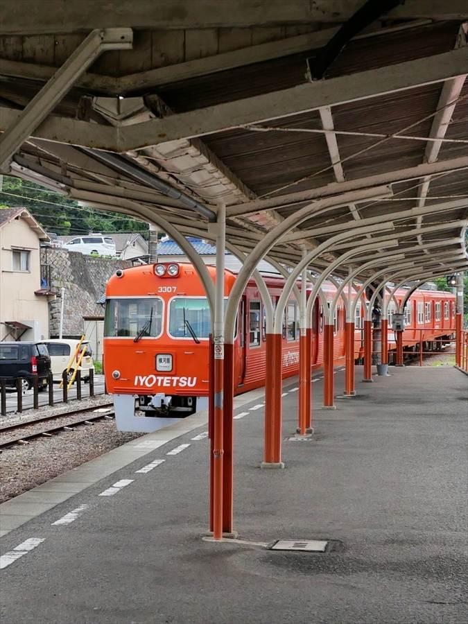 高浜駅のホーム