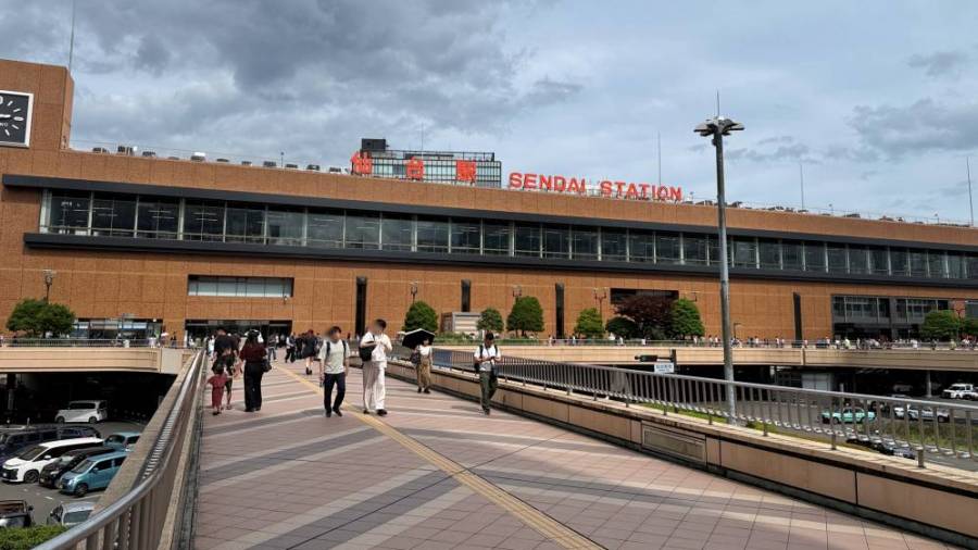 仙台駅西口のペデストリアンデッキ