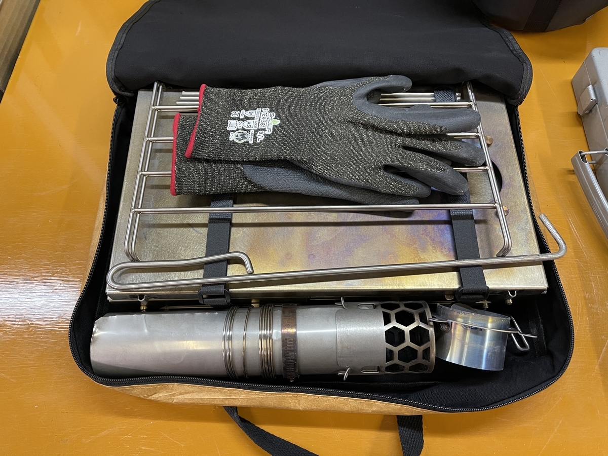 チタン製折り畳み薪ストーブPOMOLY T1用に煙突ガードを改造しサーカス