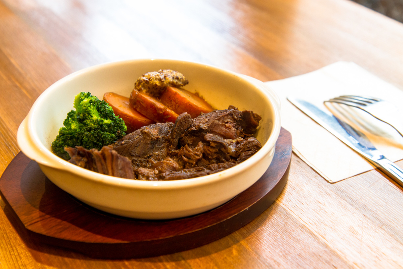 角度をつけてしっかり寄ってみると、このように料理の特徴がよくわかるようになります。