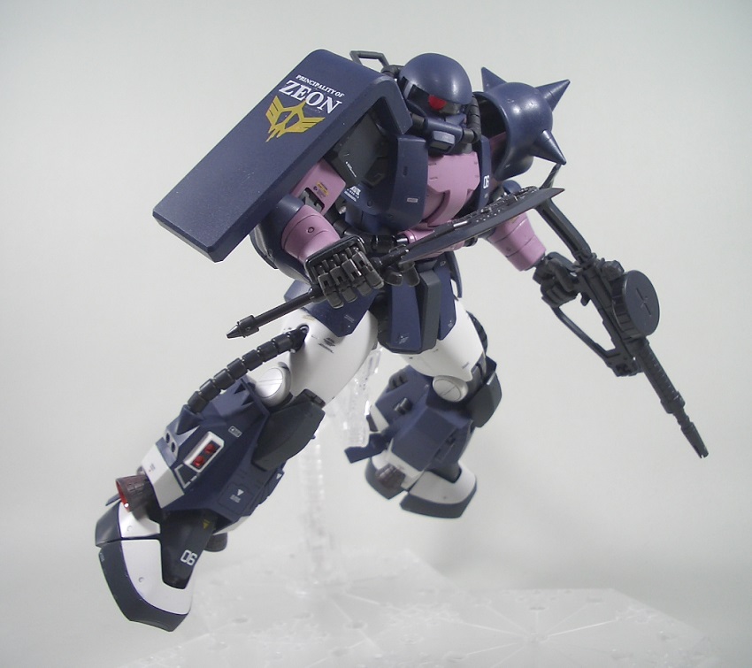 mg 黒い三連星　高機動型ザク　き組み立て済み 51rlFVOVBUL._UF350,350_QL50_.jpg