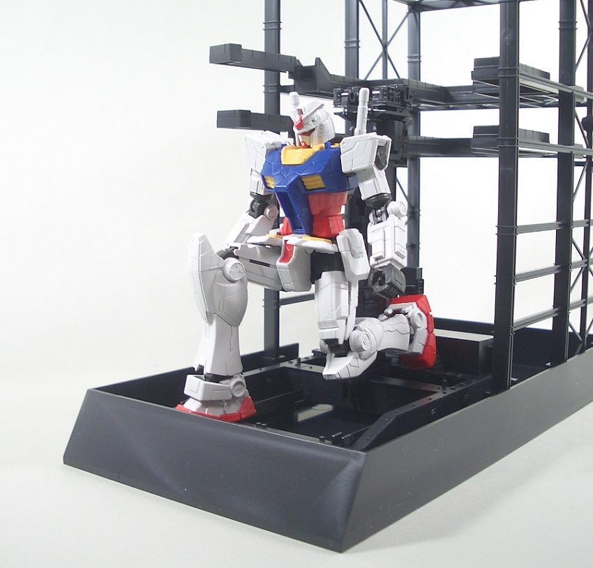 1/144 RX-78F00 ガンダム＆ガンダムドック 素組みレビュー - つみプラ