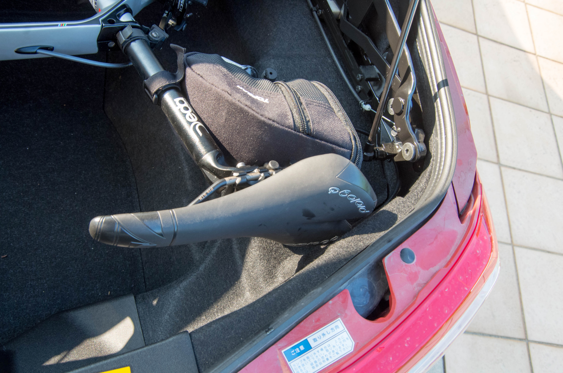 コペン La400k に自転車を積んでみる ロードバイク編 Catch227 S Diary 車とカメラと自転車と