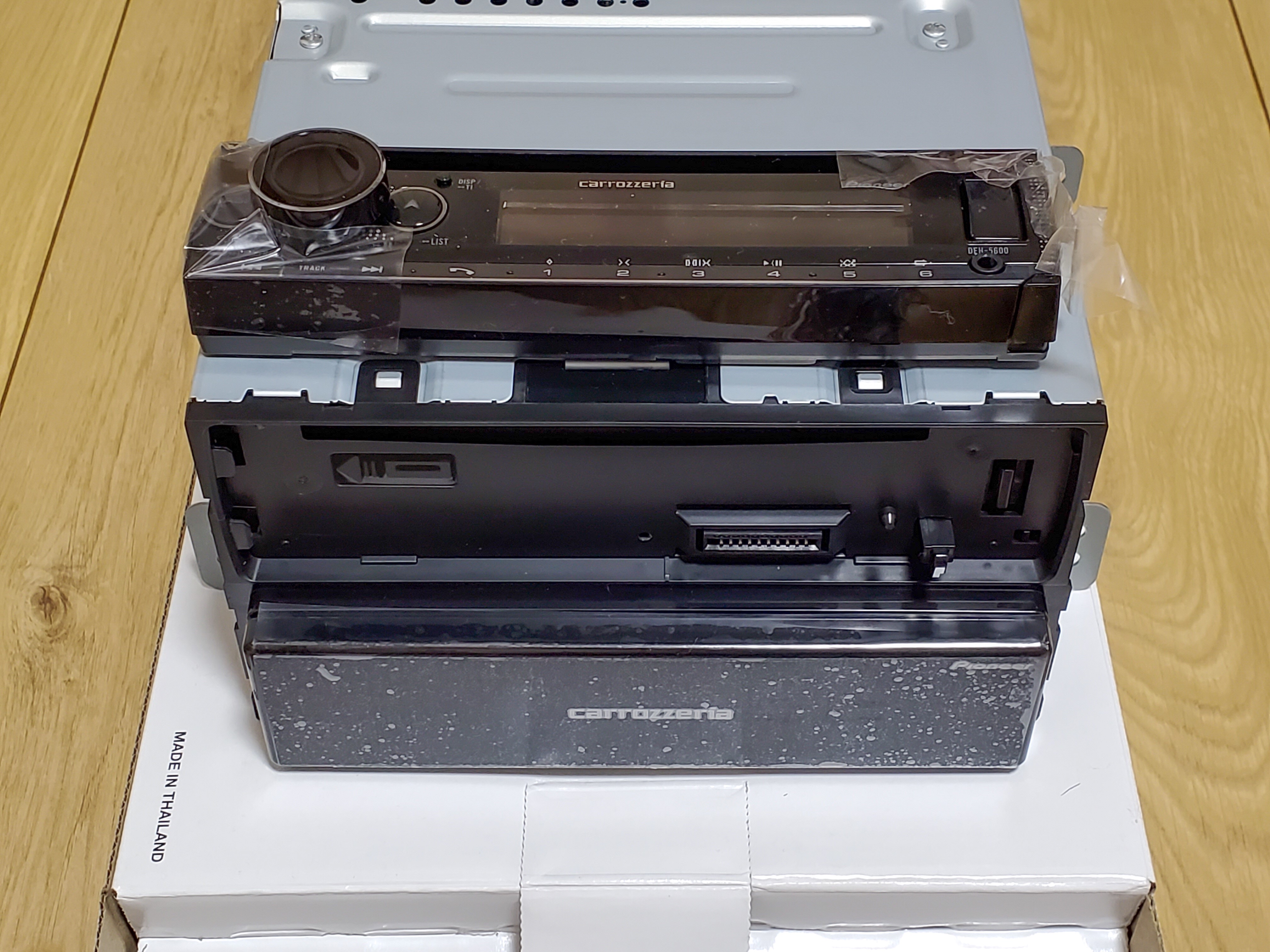 Subaru R2 オーディオ交換 Carrozzeria Deh 5600選定と取付 Catch227 S Diary 車とカメラと自転車と Subaru R2 オーディオ交換 Carrozzeria Deh 5600選定と取付 Catch227 S Diary 車とカメラと自転車と