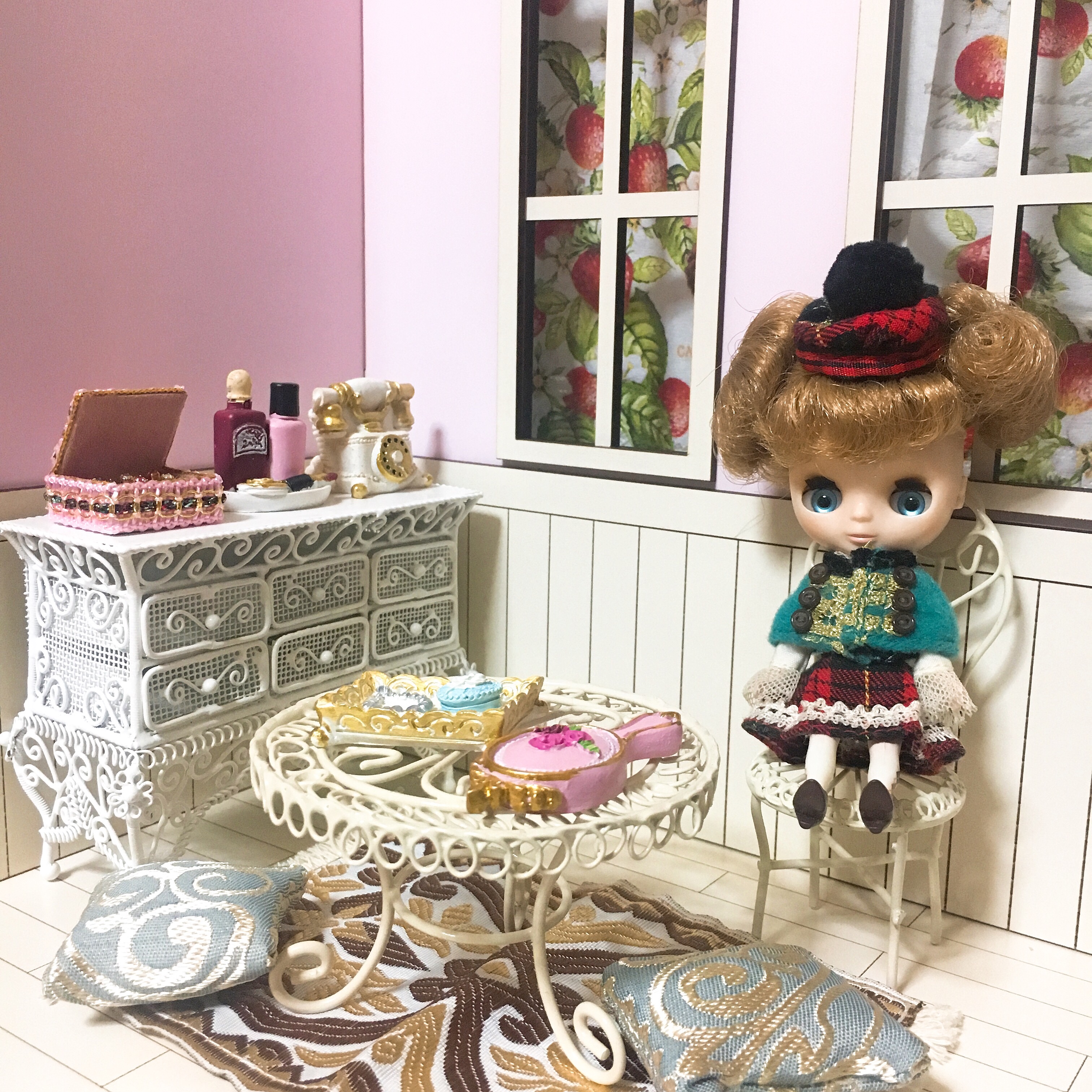 プチブライス ブルーミーブルームズベリー - talk about dolls