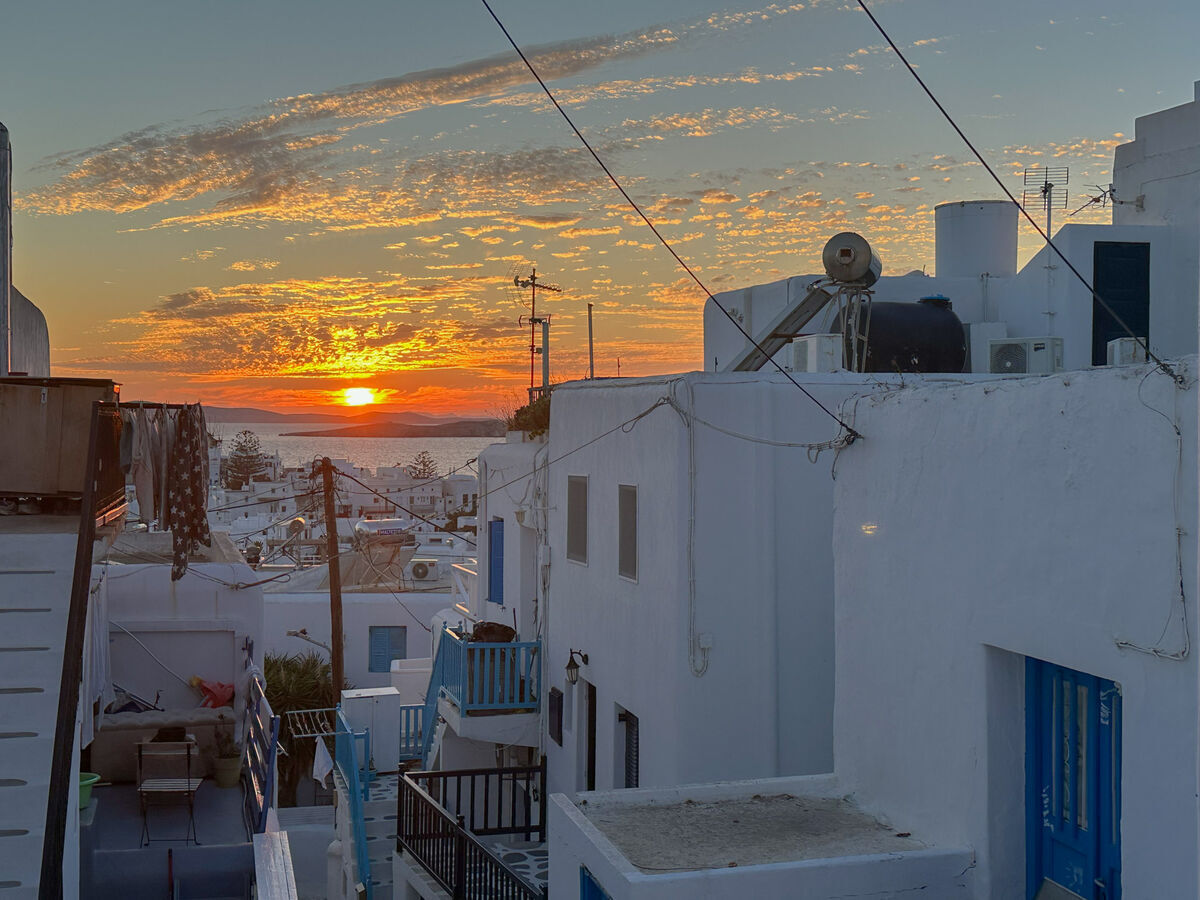 ギリシャ　ミコノス島　夕日