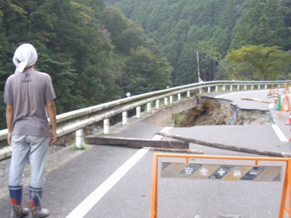 f:id:Chikirin:20120513143425j:image:w400
