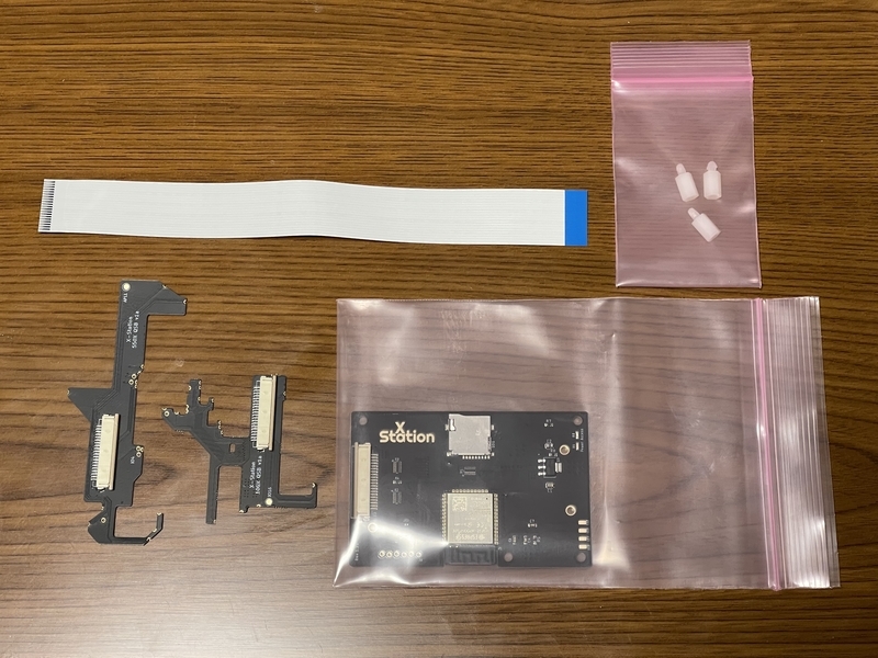 ピンクの袋の中の画像