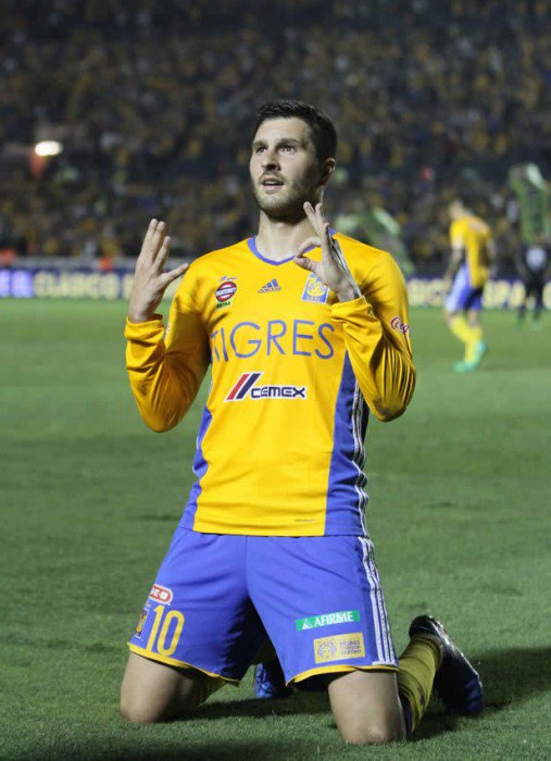 f:id:ClaudioSuarez:20170418180414j:plain