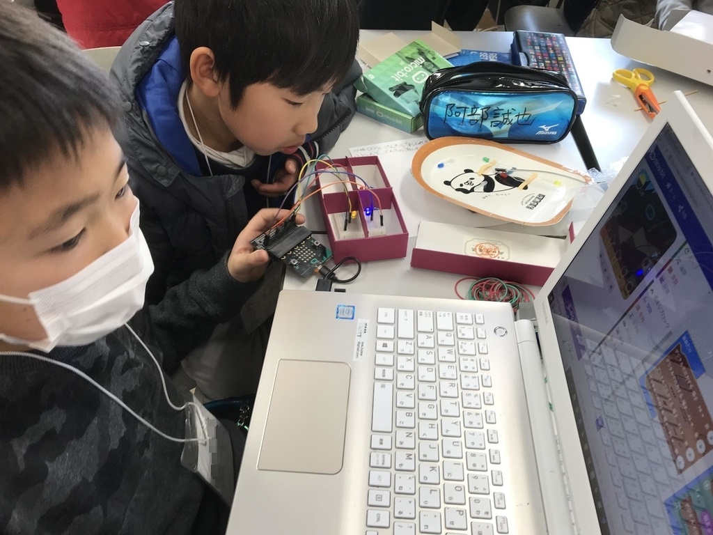 f:id:CoderDojoNagoya:20190307201419j:plain