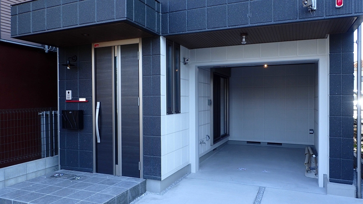 ヘーベルハウスにバイク専用ビルトインガレージを付けたよ へーベルハウス建築記 神奈川県川崎市 ヘーベルハウスにバイク専用ビルトインガレージを付けたよ へーベルハウス建築記 神奈川県川崎市