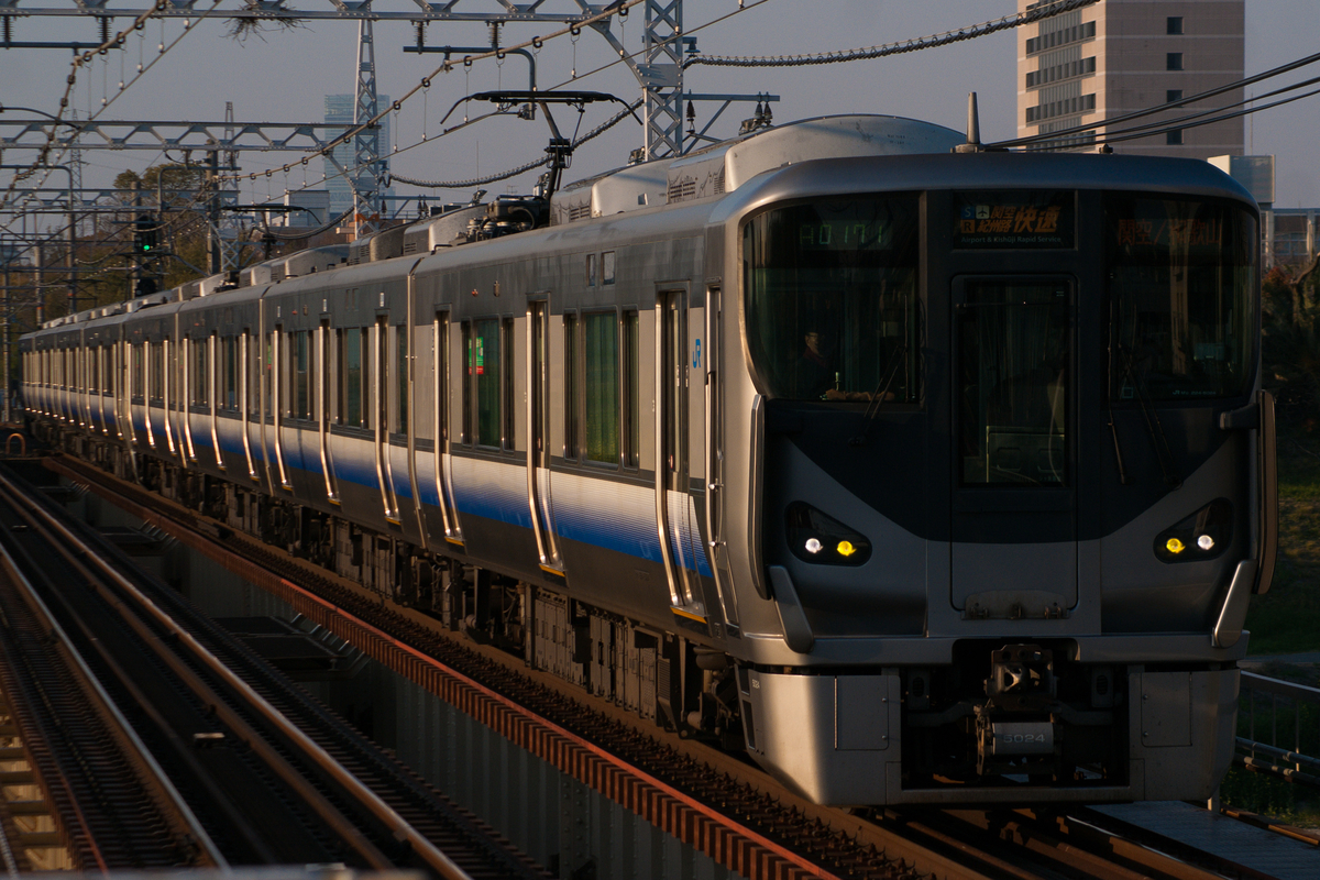 f:id:ComExp2133:20190408191748j:plain f:id:ComExp2133:20190408191748j:plain