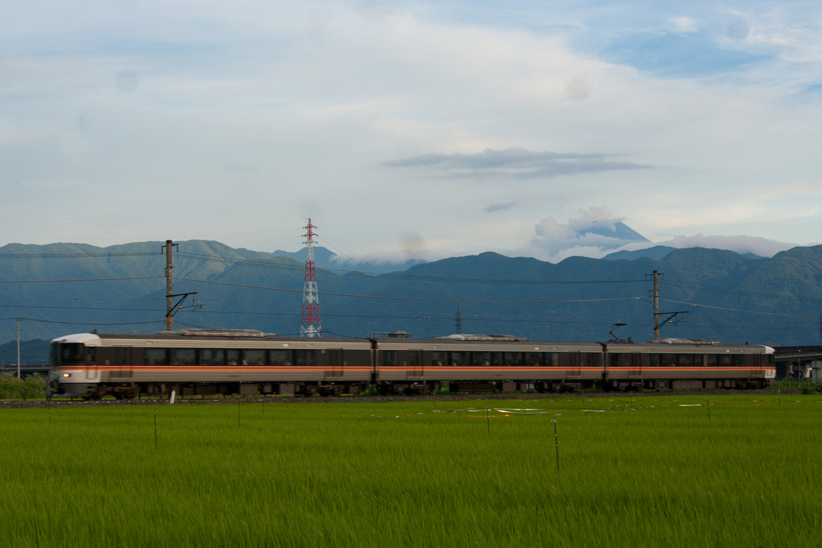 f:id:ComExp2133:20190807235421j:plain