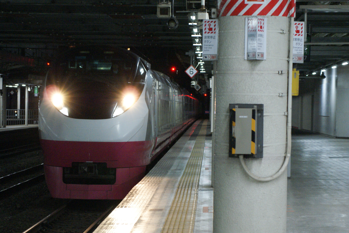 東北本線・常磐線・仙山線撮影記【in夜の仙台駅】。E721系、SAT721系