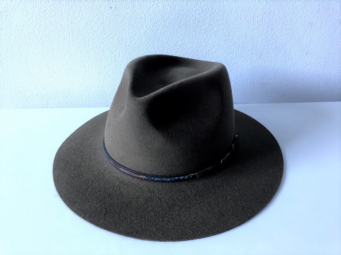 憧れの帽子店でオーストラリアの老舗ブランド『アクーブラ』のハットを