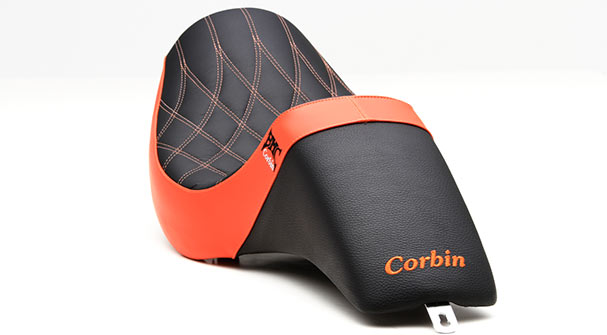 ハーレー　ダイナ　BMCコルビンシート　corbin BMC Corbinってなに？ | メリケンオンラインのひとりごと